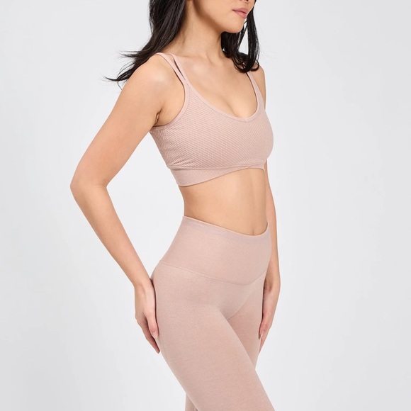 NWT BuffBunny Shape Seamless Sports Bra ‘Berry Ice’ Nude/Pink XXL - Picture 2 of 11